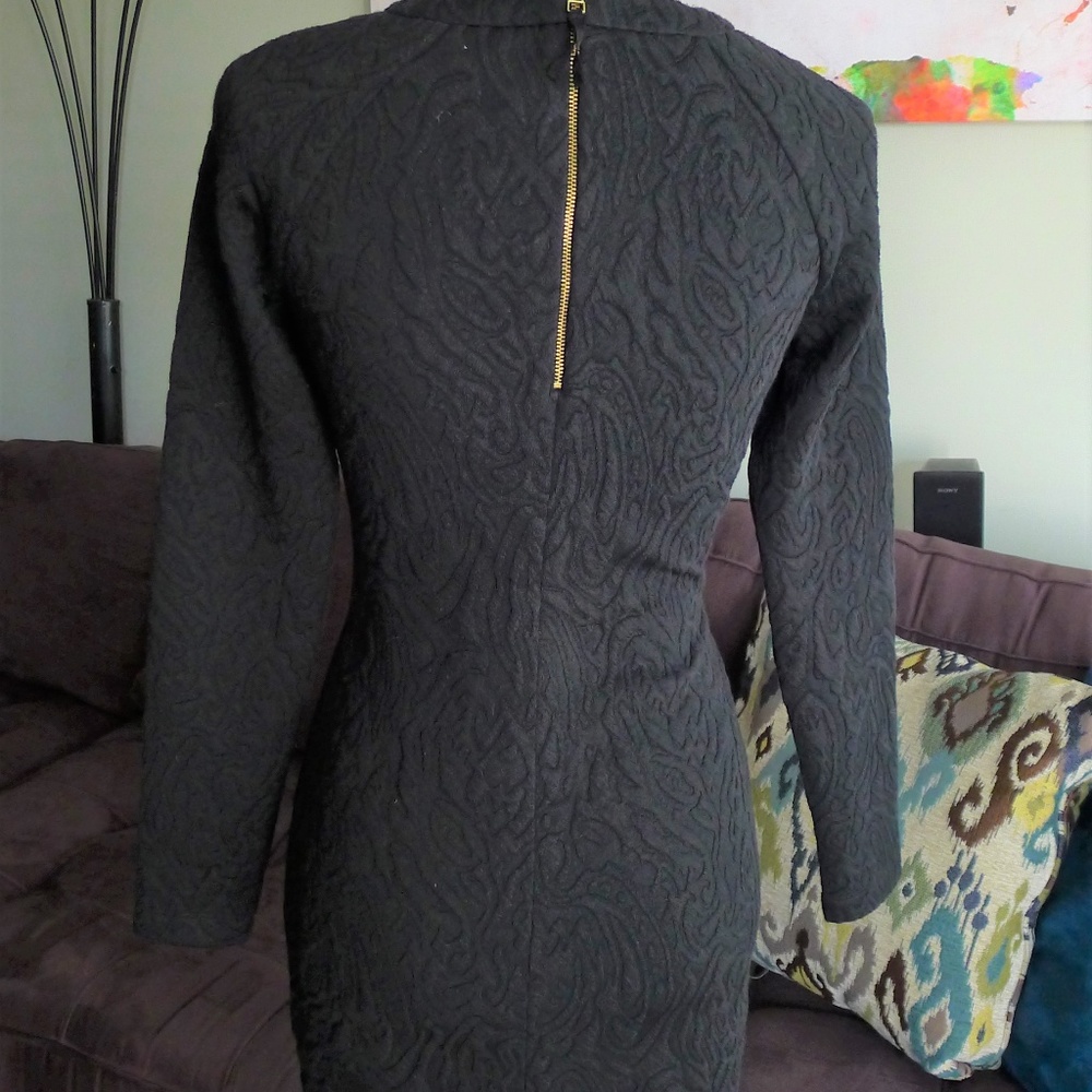 Banana Republic black dress - Picture 6 of 6